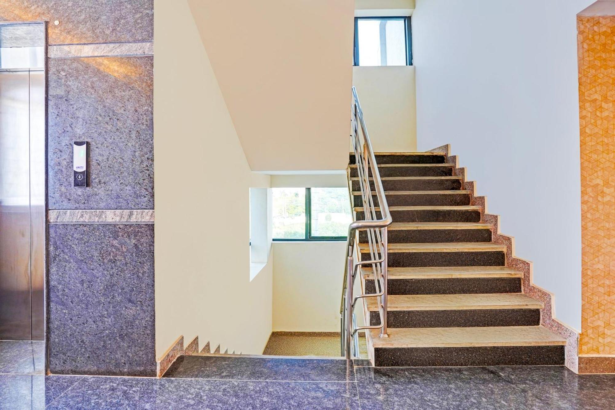 Super Townhouse Oak Electronic City Formerly Hotel Trubell Kammasandra Exterior photo