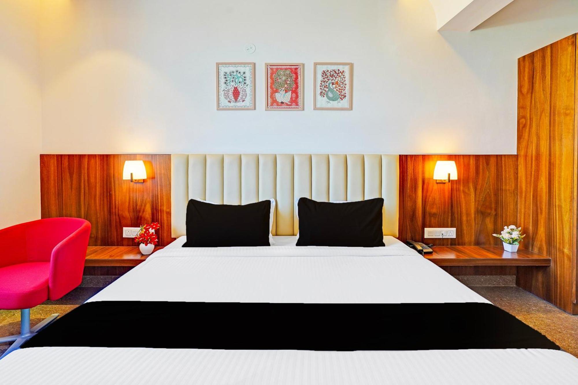 Super Townhouse Oak Electronic City Formerly Hotel Trubell Kammasandra Exterior photo
