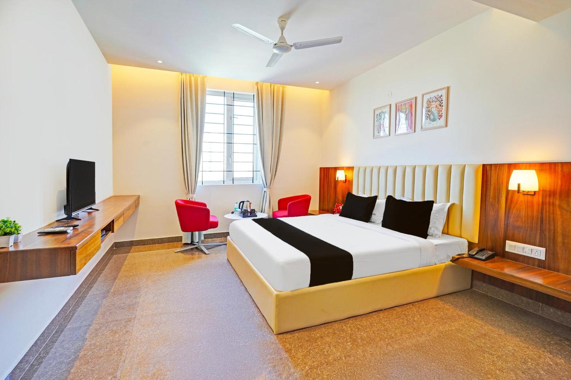 Super Townhouse Oak Electronic City Formerly Hotel Trubell Kammasandra Exterior photo